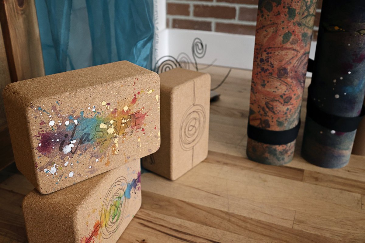 natural cork yoga blocks with colorful design. Made with solid cork. where to buy ilastrate cork yoga blocks